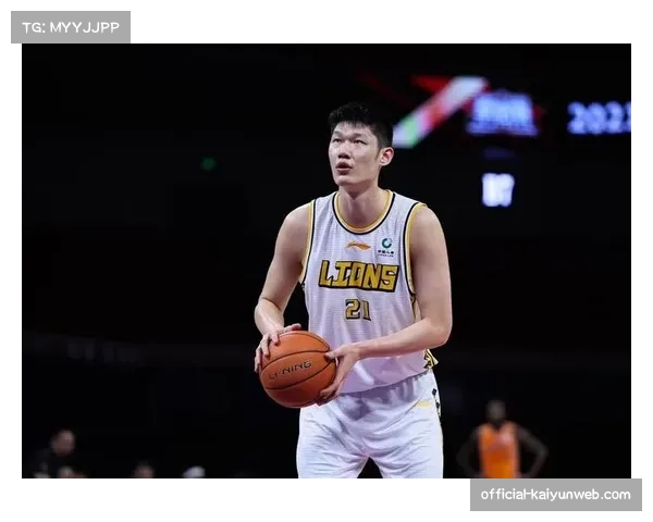 广厦遭遇赛季首次连败，胡金秋状态低迷致内线攻防失序